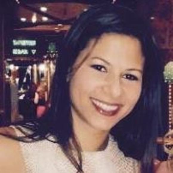 Meet your Posher, Tenille - Picture 1 of 1